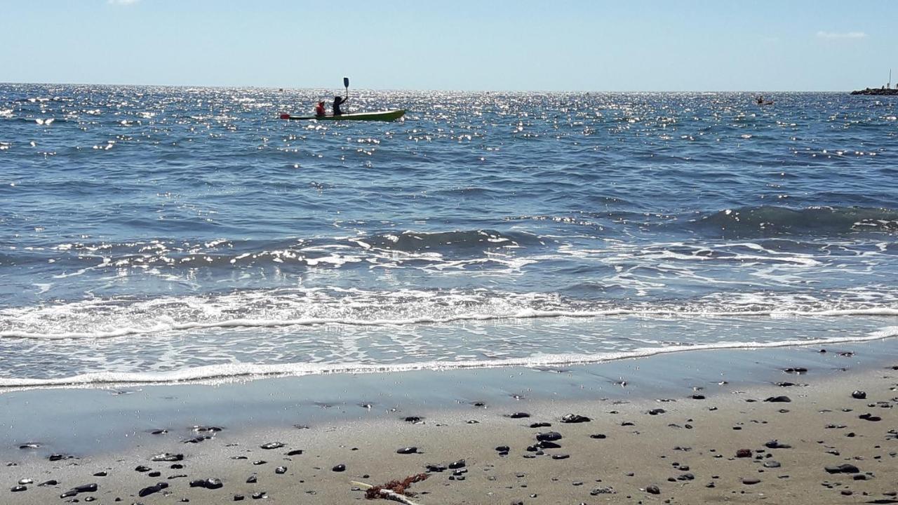 Burrero Beach Stay - Sunshine El Burrero エクステリア 写真